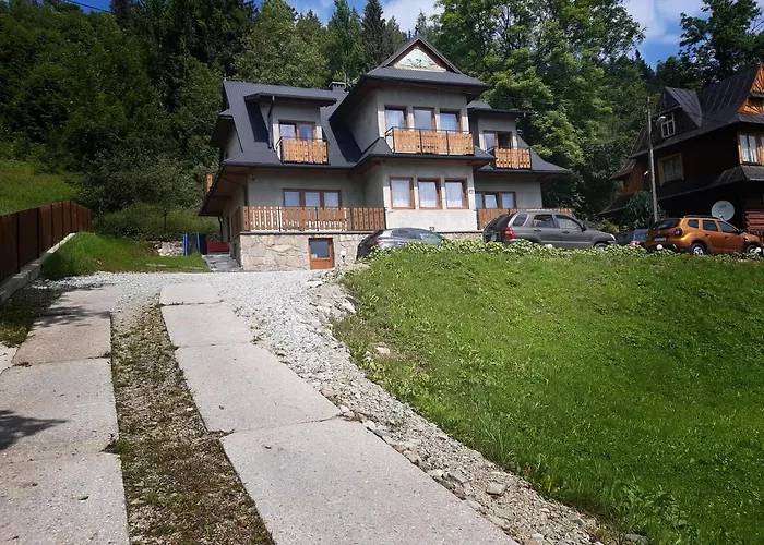 ホームステイ Perelka ザコパネ