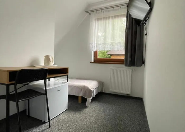 ホームステイ Perelka ザコパネ